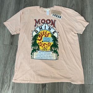 URBAN OUTFITTERS OVERSIZED GRAPHIC TEE